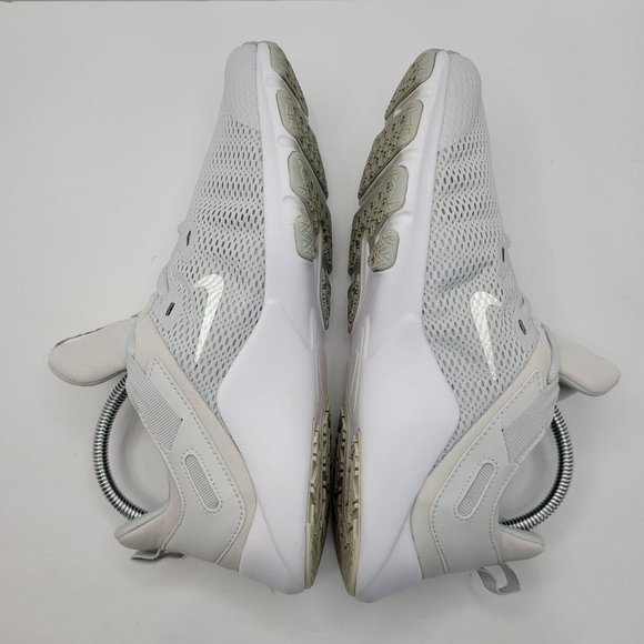 Nike Legend Essential 2020 Womens Running Shoes Grey White CD0212-002 US Size 10 - Picture 6 of 8